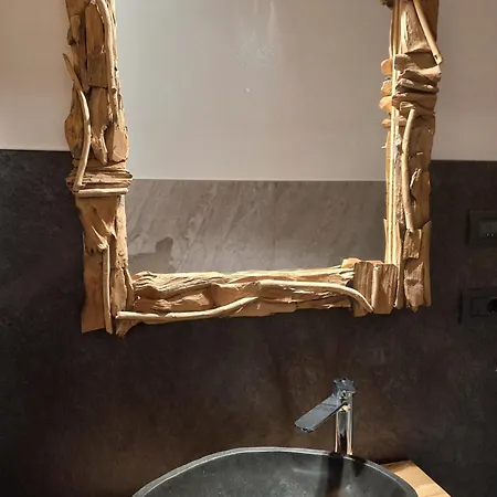 Mansarda Vale E Schena Con Vasca Idromassaggio 4 Posti Letto A Cortina D'ampezzo Lägenhet San Vito di Cadore
