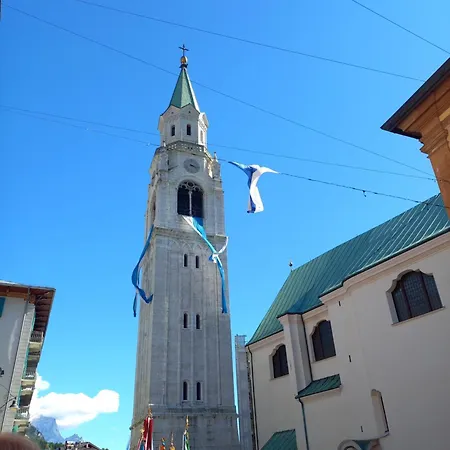 Mansarda Vale E Schena Con Vasca Idromassaggio 4 Posti Letto A Cortina D'ampezzo San Vito di Cadore